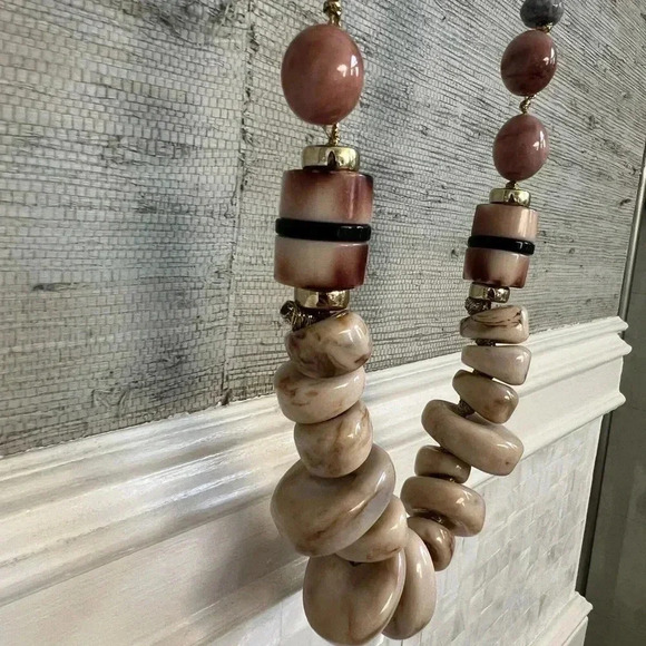 NWT new Anthropologie chunky stone statement necklace tan pink gray blue - Picture 8 of 9